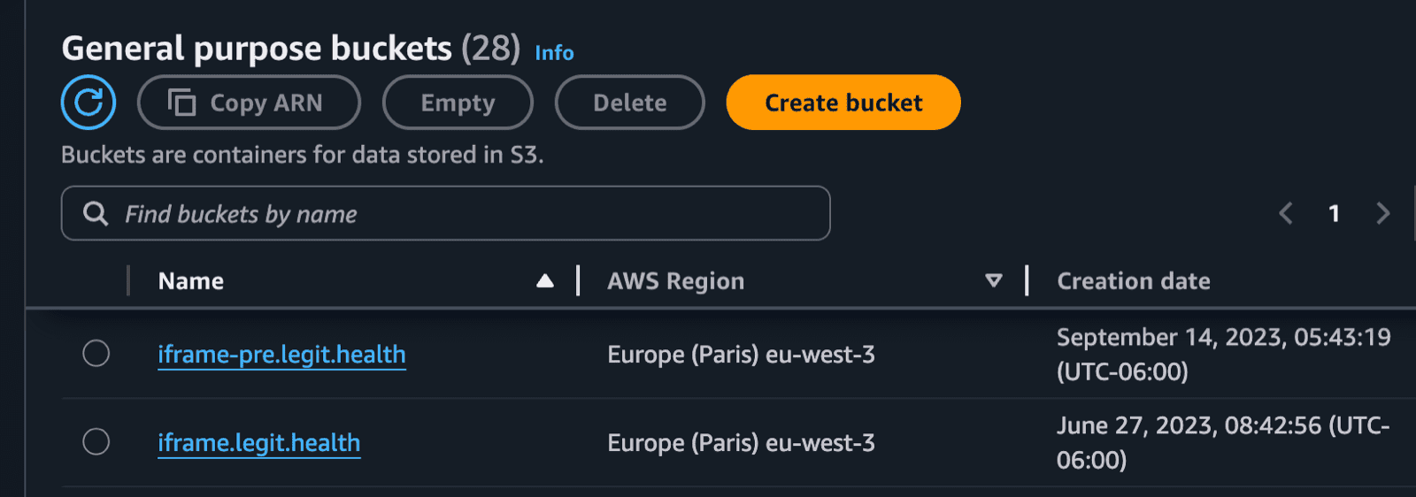 Buckets S3 separados por entorno